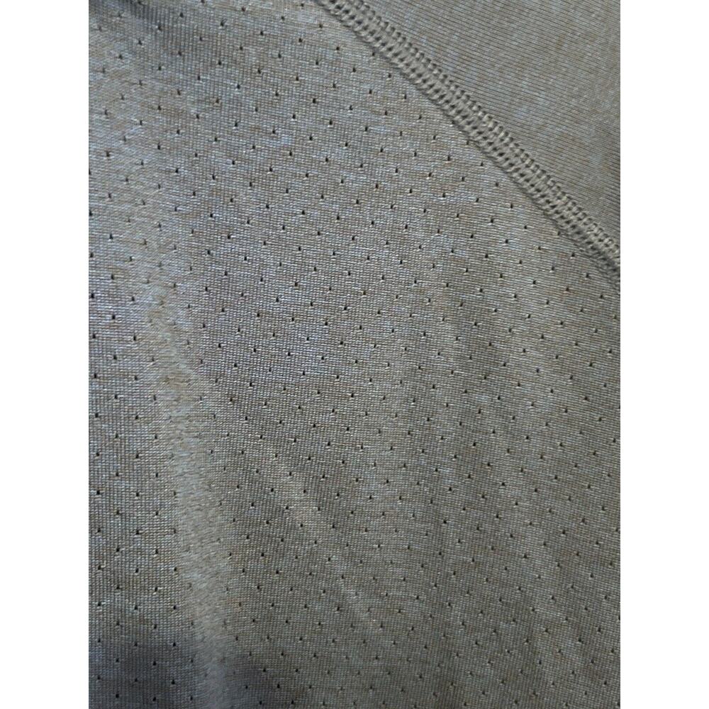 Rhone Perforated Seamless Versatility Pullover Sh… - image 5